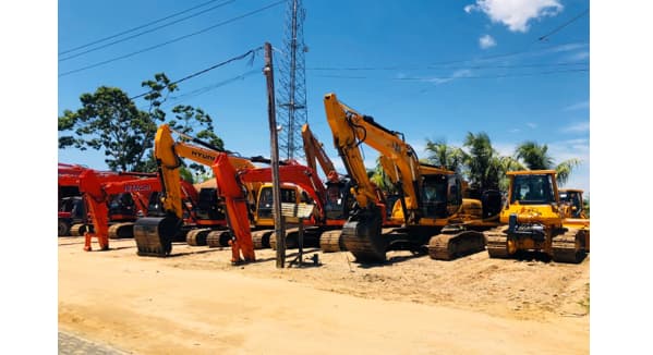 Joelfan Group — Excavators en zware machines